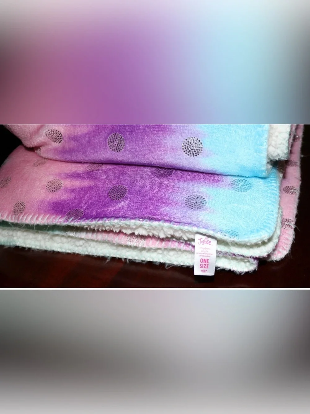 Justice Gold Dot Ombre Letter E Sherpa Fleece Blanket approximately 62